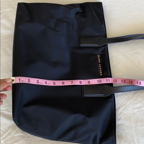 Mark Jacobs Tote Bag - Picture 5 of 14